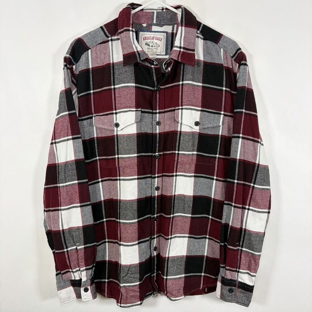 American Eagle Button Up Flannel Shirt Mens Size Large Red Black Plaid Pockets